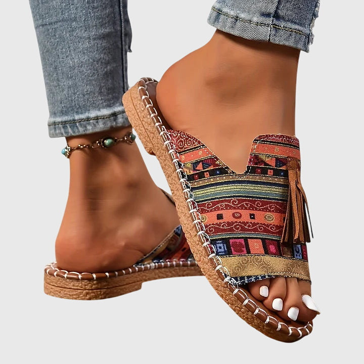 Delacroix Paris Sandalias Boho con Pompones Nathalie